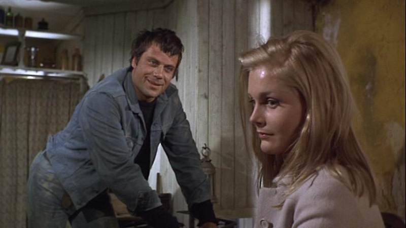 Oliver Reed and Carol Lynley in The Shuttered Room (1967)