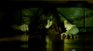 A monster under the bed - Thai style (The Sister 2004)