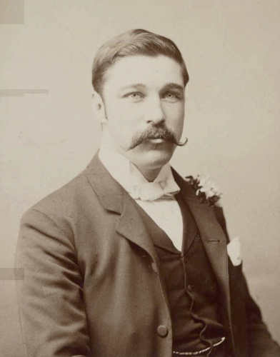 Picture of Ferguson Hume Photograph of Ferguson Hume (1859 – 1932)