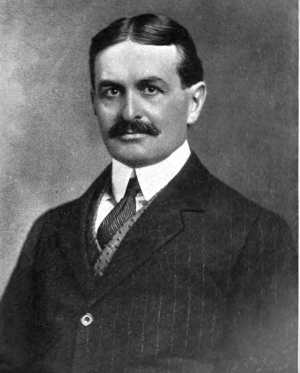 Picture of Robert Hichens Picture of Robert Hichens (1864 – 1950)